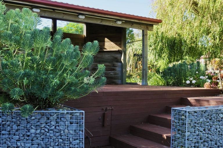 Photo of property in 964 Waianakarua Road, Herbert, 9495