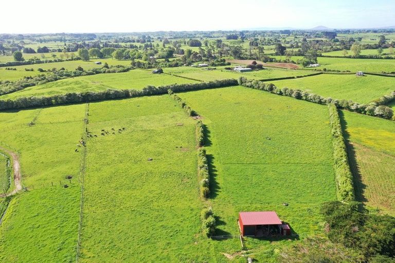 Photo of property in 243 Limmer Road, Te Kowhai, 3288