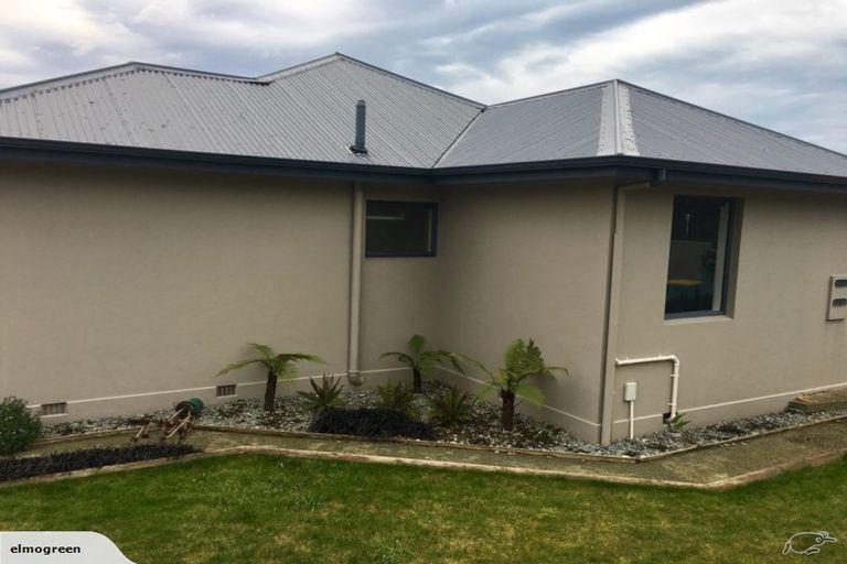 Photo of property in 203 Douglas Street, Highfield, Timaru, 7910