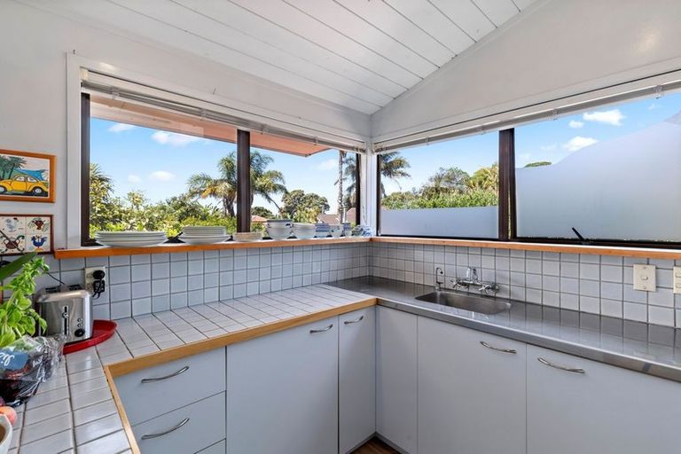 Photo of property in 3/24a Cheltenham Road, Devonport, Auckland, 0624