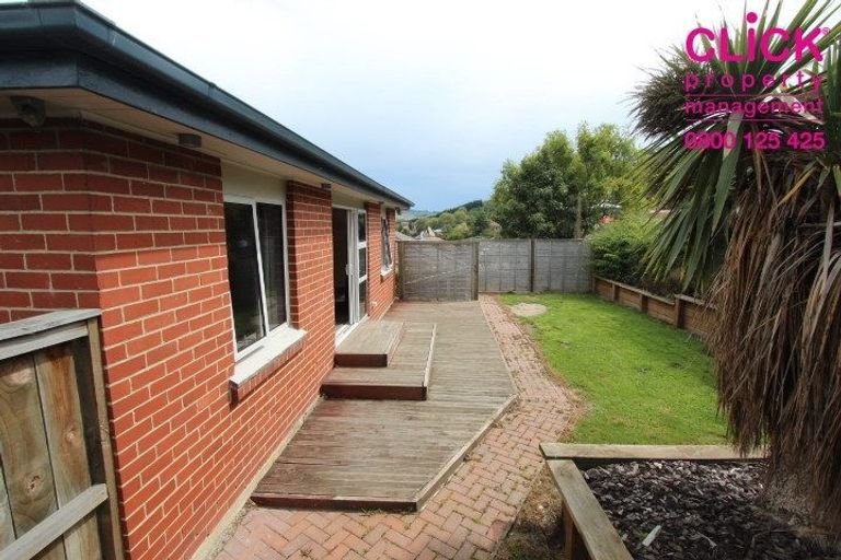 Photo of property in 1 Waldron Crescent, Green Island, Dunedin, 9018