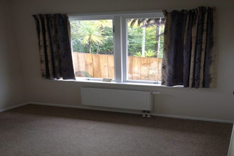 Photo of property in 43 Saffron Street, Birkdale, Auckland, 0626