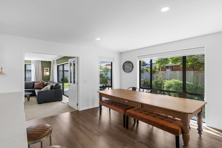 Photo of property in 40 Forest Drive, Parklands, Christchurch, 8083