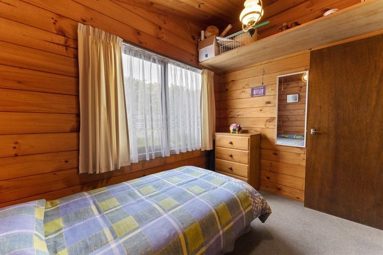 Photo of property in 31a Roband Crescent, Brown Owl, Upper Hutt, 5018