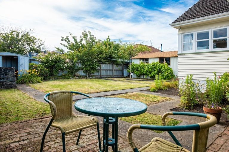 Photo of property in 1 Richmond Street, Blenheim, 7201