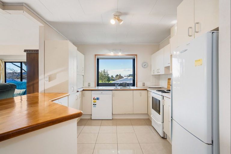 Photo of property in 115 Park Avenue, Whangamata, 3620