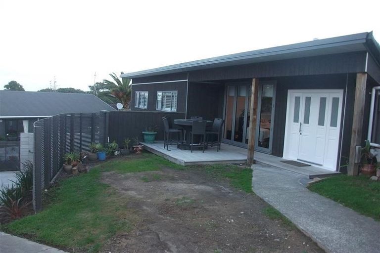 Photo of property in 33a Rewi Street, Torbay, Auckland, 0630