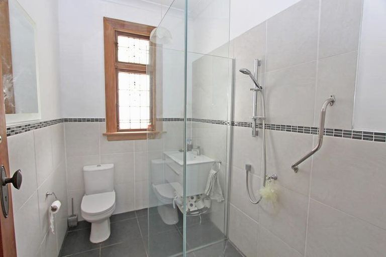 Photo of property in 10 Ramsay Street, Dalmore, Dunedin, 9010