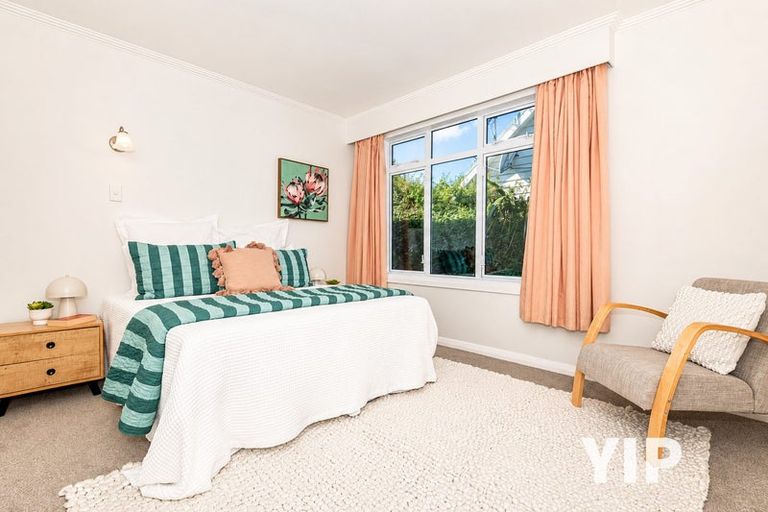 Photo of property in 1 Benares Street, Khandallah, Wellington, 6035