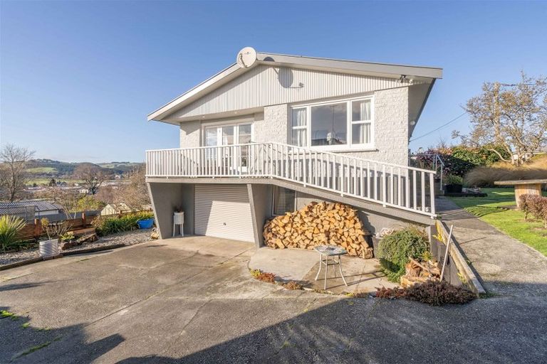 Photo of property in 11 Seymour Street, Gore, 9710