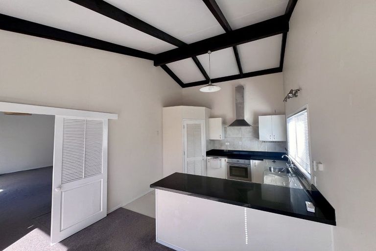 Photo of property in 12a Kenneth Hopper Place, Manly, Whangaparaoa, 0930