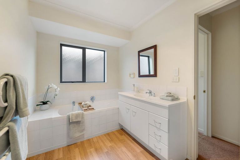 Photo of property in 21 Vaucluse Drive, Nukuhau, Taupo, 3330