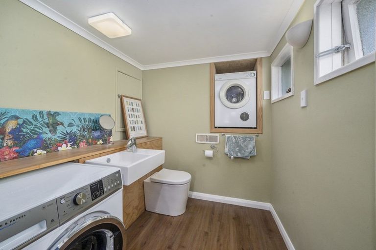 Photo of property in 44 Baroda Street, Khandallah, Wellington, 6035