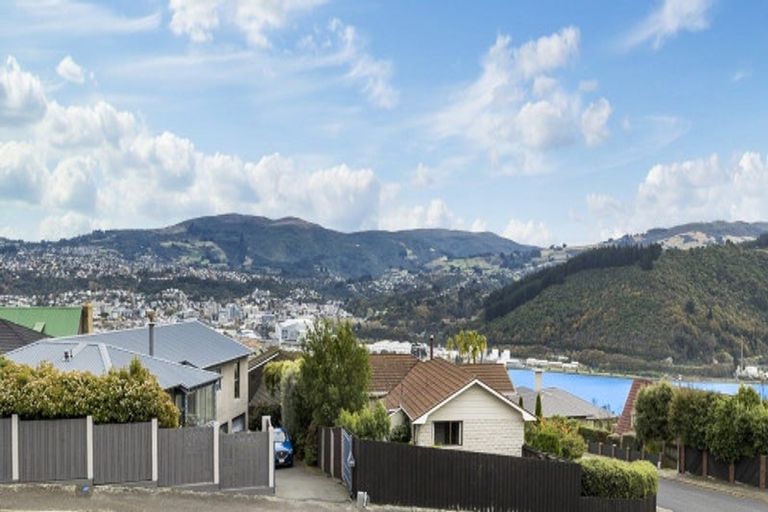 Photo of property in 2 Connell Street, Waverley, Dunedin, 9013