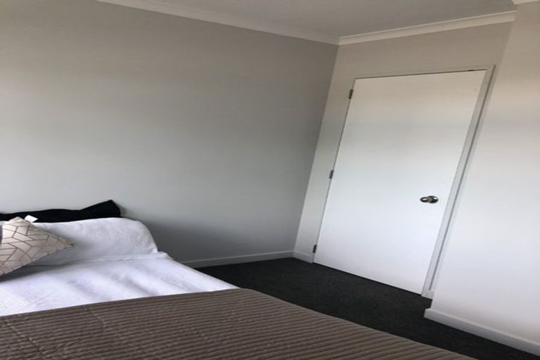 Photo of property in 17 Bluegum Road, Paraparaumu Beach, Paraparaumu, 5032