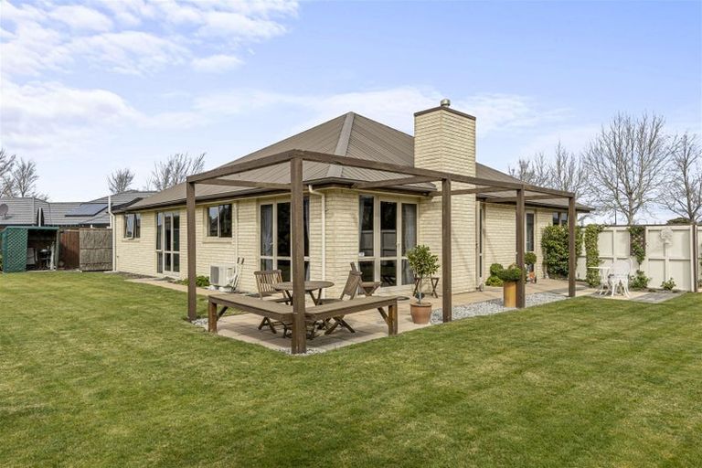 Photo of property in 5 Richard Seddon Drive, Northwood, Christchurch, 8051