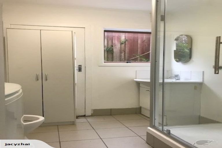 Photo of property in 18 Keegan Drive, Massey, Auckland, 0614