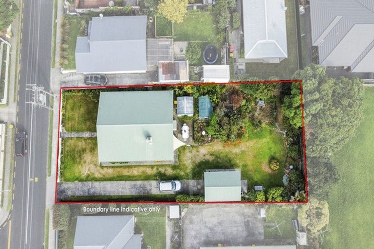 Photo of property in 62 Record Street, Fitzroy, New Plymouth, 4312