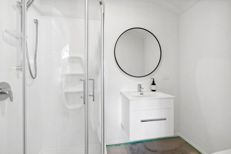 Photo of property in 12 Ainslee Street, Highlands Park, New Plymouth, 4312