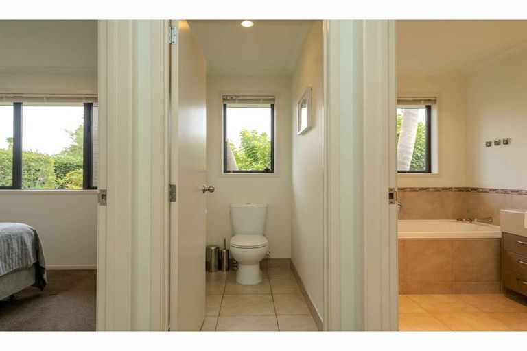 Photo of property in 38 Aranga Road, Kerikeri, 0230