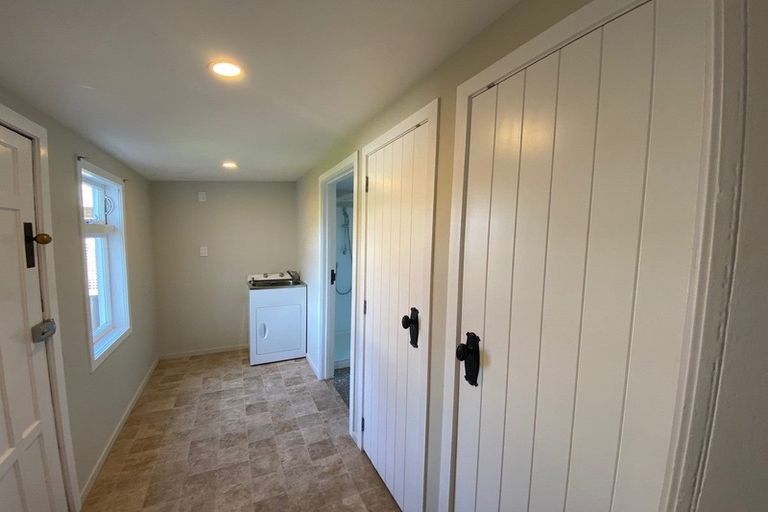 Photo of property in 3 High Street West, Waitara, 4320