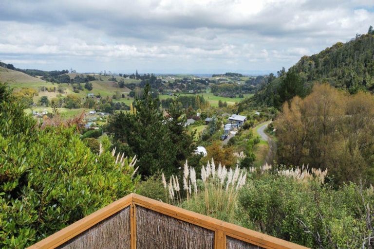 Photo of property in 60 Te Ana Lane, Thames, 3577