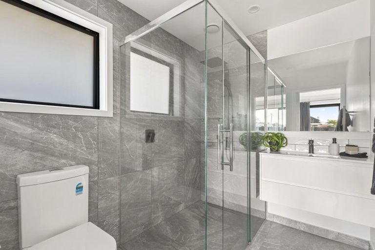 Photo of property in 202a Bath Street, Levin, 5510