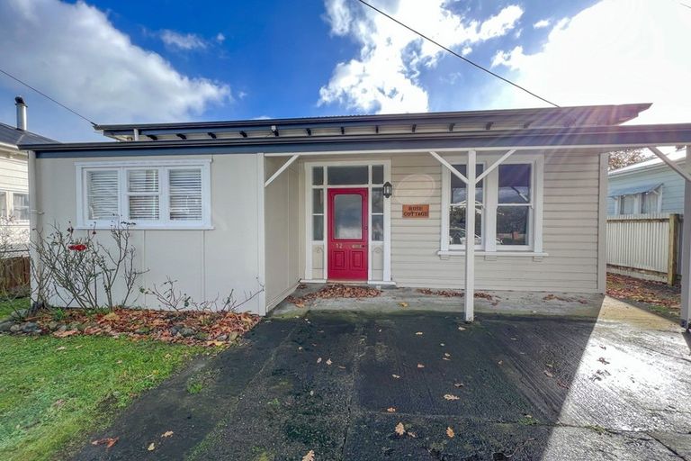 Photo of property in 12 Olive Street, Masterton, 5810