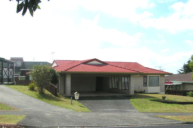 Photo of property in 23 Kennedy Avenue, Forrest Hill, Auckland, 0620