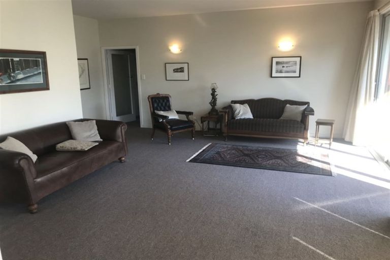 Photo of property in 53 Papanui Road, Merivale, Christchurch, 8014