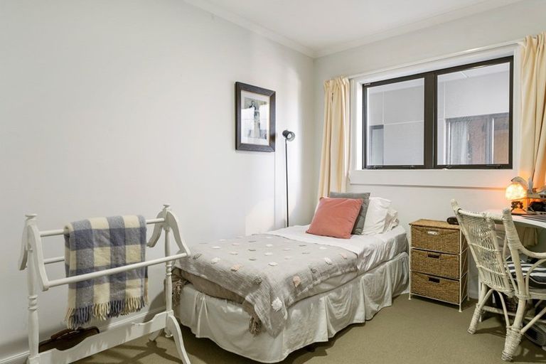 Photo of property in Paramount Apartments, 21/281 Maunganui Road, Mount Maunganui, 3116