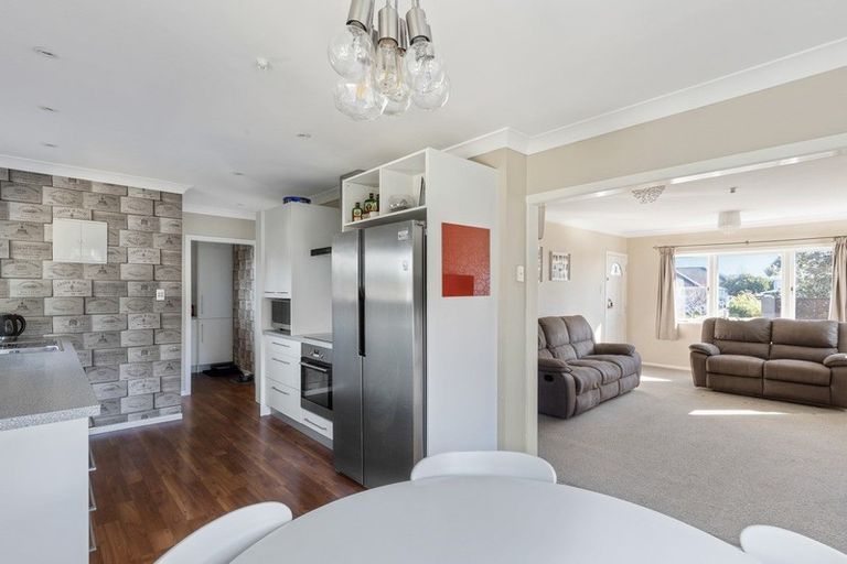 Photo of property in 10 Hilltop Road, Parkvale, Tauranga, 3112