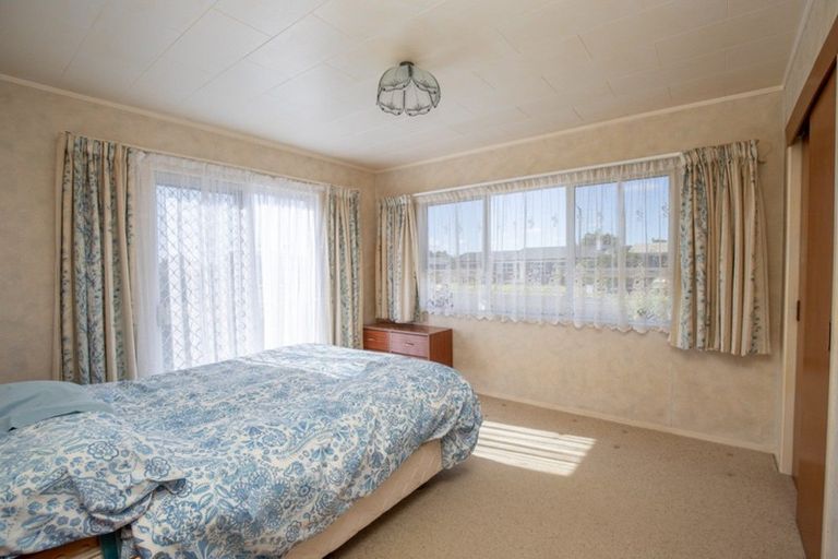 Photo of property in 14 Mahana Road, Ngatea, 3503