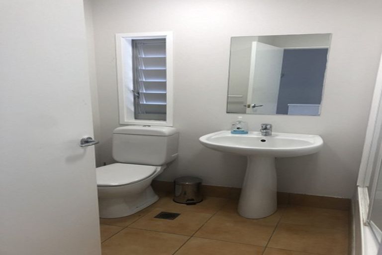 Photo of property in 51 Patons Road, Howick, Auckland, 2014