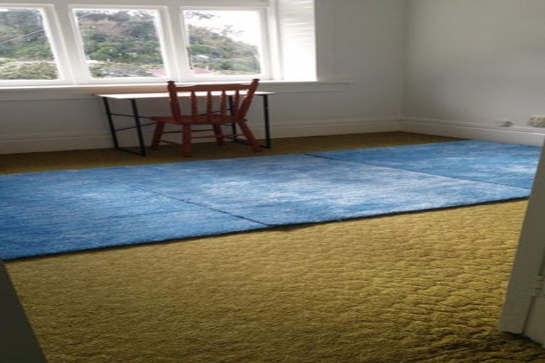 Photo of property in 75 Todman Street, Brooklyn, Wellington, 6021