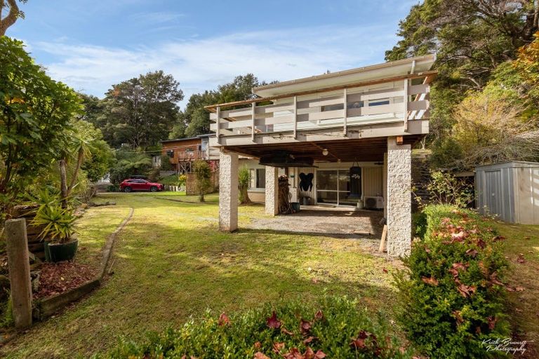 Photo of property in 10a Birch Grove, Pinehaven, Upper Hutt, 5019