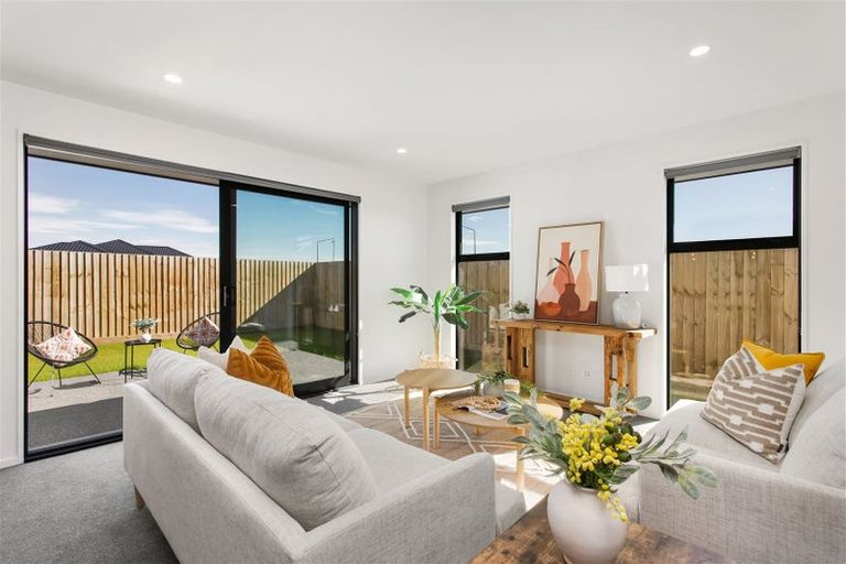 Photo of property in 3 Riroriro Lane, Halswell, Christchurch, 8025