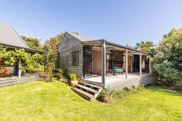 Photo of property in 197 Harper Road, Waimarama, Havelock North, 4294