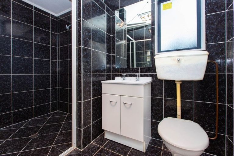 Photo of property in 5b Violet Street, Raglan, 3225