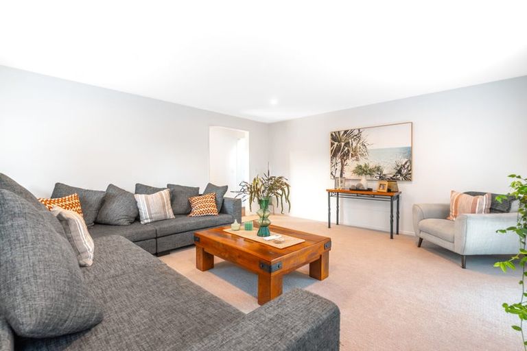 Photo of property in 2/179 Weston Road, St Albans, Christchurch, 8052