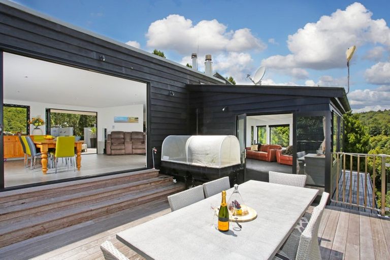 Photo of property in 839 Ponga Road, Opaheke, Papakura, 2584