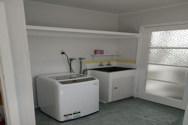 Photo of property in 172b Dowse Drive, Maungaraki, Lower Hutt, 5010