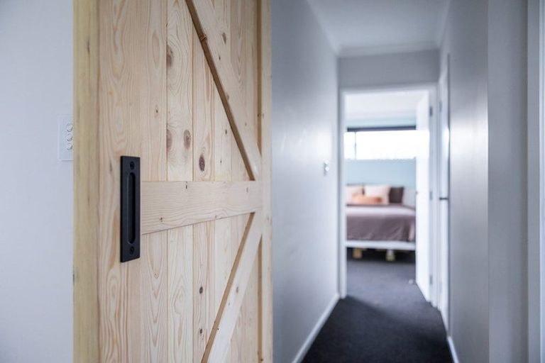 Photo of property in 28 George Street, Bulls, 4818