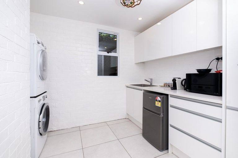 Photo of property in 15 Shamrock Street, Napier South, Napier, 4110