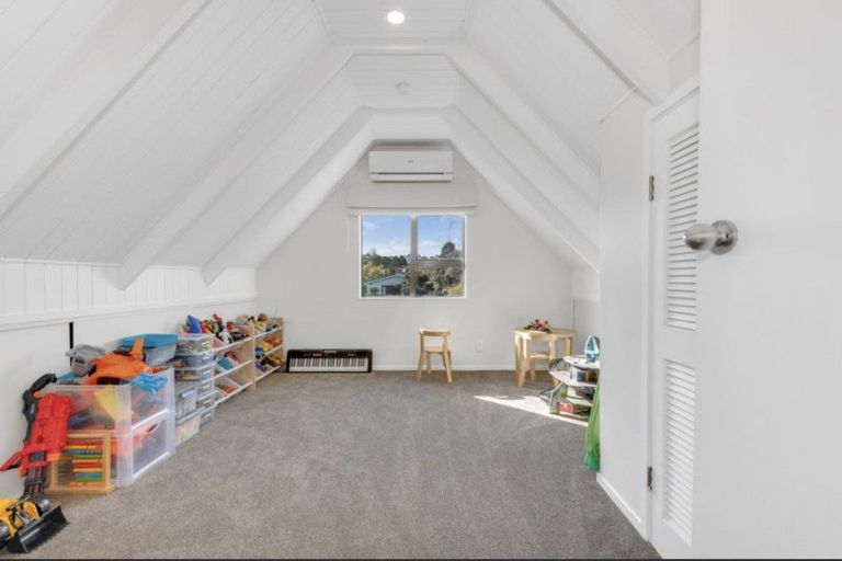 Photo of property in 24 Culver Terrace, Howick, Auckland, 2014