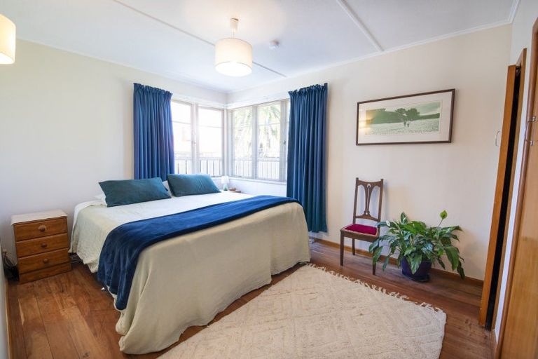 Photo of property in 28 Bright Crescent, Maraenui, Napier, 4110