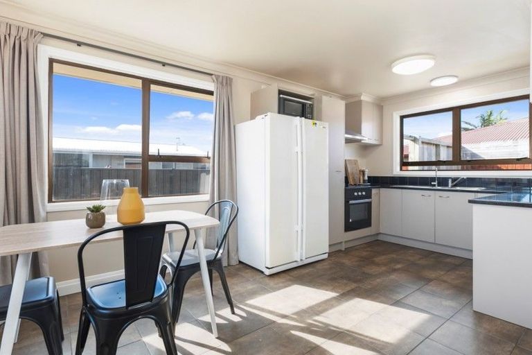 Photo of property in 26 Hawea Street, Mount Maunganui, 3116