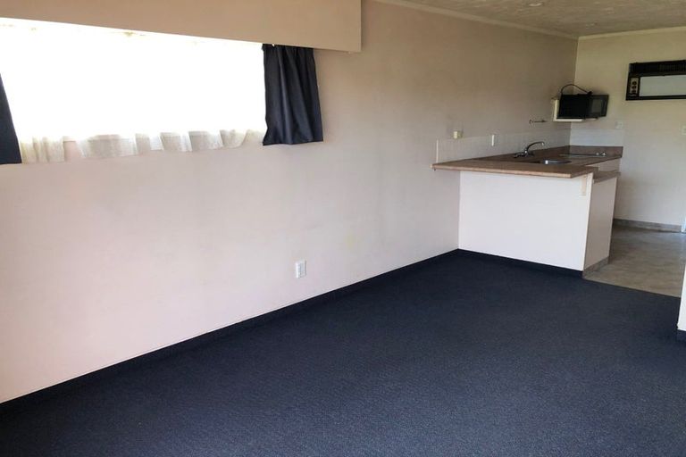 Photo of property in 6/376 Kennedy Road, Pirimai, Napier, 4112