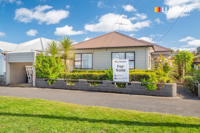 Photo of property in 14a Douglas Street, Saint Kilda, Dunedin, 9012