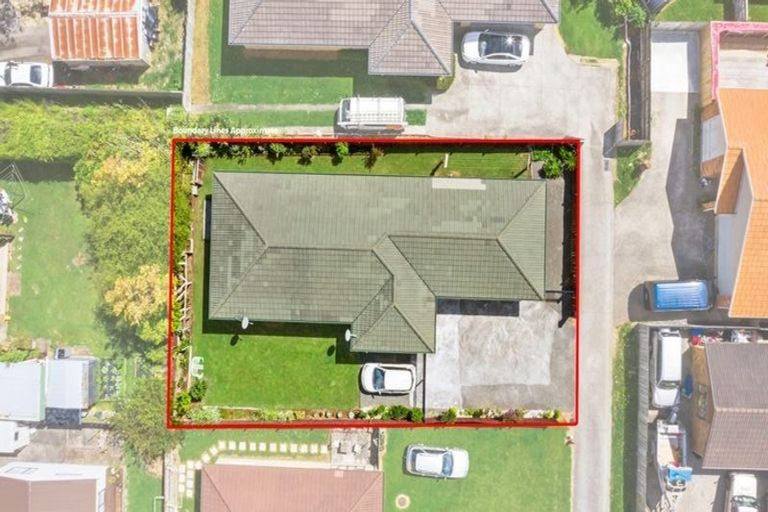 Photo of property in 24 Maadi Place, Papakura, 2110